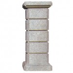 DC-033, Grey granite entrance pillar