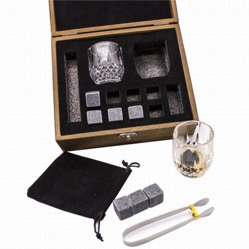 Whisky stones gift set