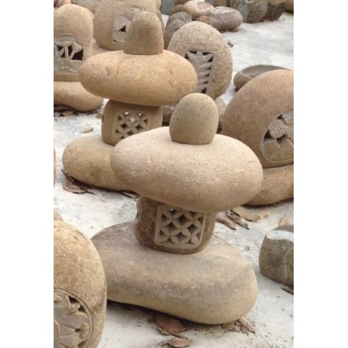 Brown River Stone Lawn Lamps