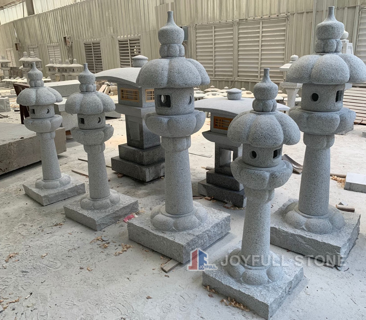 Granite lanterns for Japanese garden Japanese garden stone lanterns